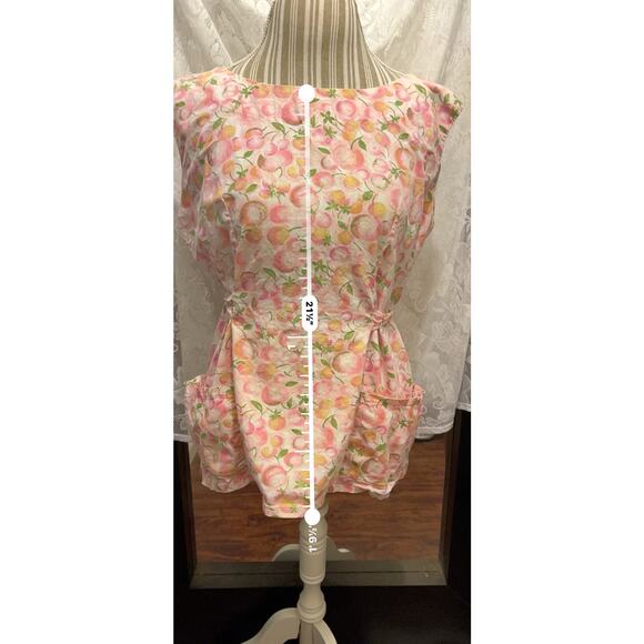 Vintage handmade hostess apron. Cotton fabric with Pink and yellow peaches - Picture 1 of 7
